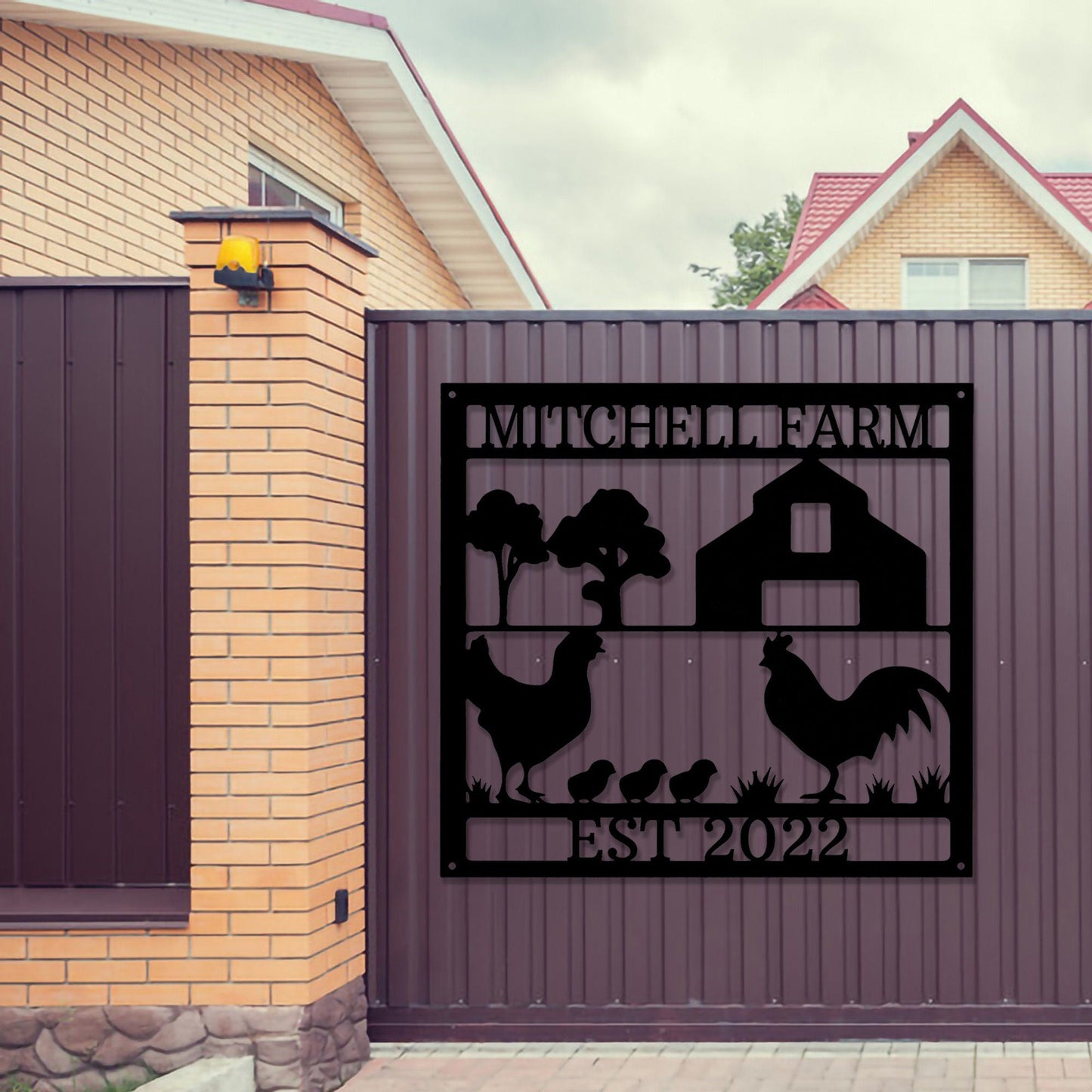 Custom Farmhouse Sign,Personalized Chicken Farm Metal Sign,Farm Chicken Art Home Wall Decor,Family Name Metal Sign for Farm House,LED Sign