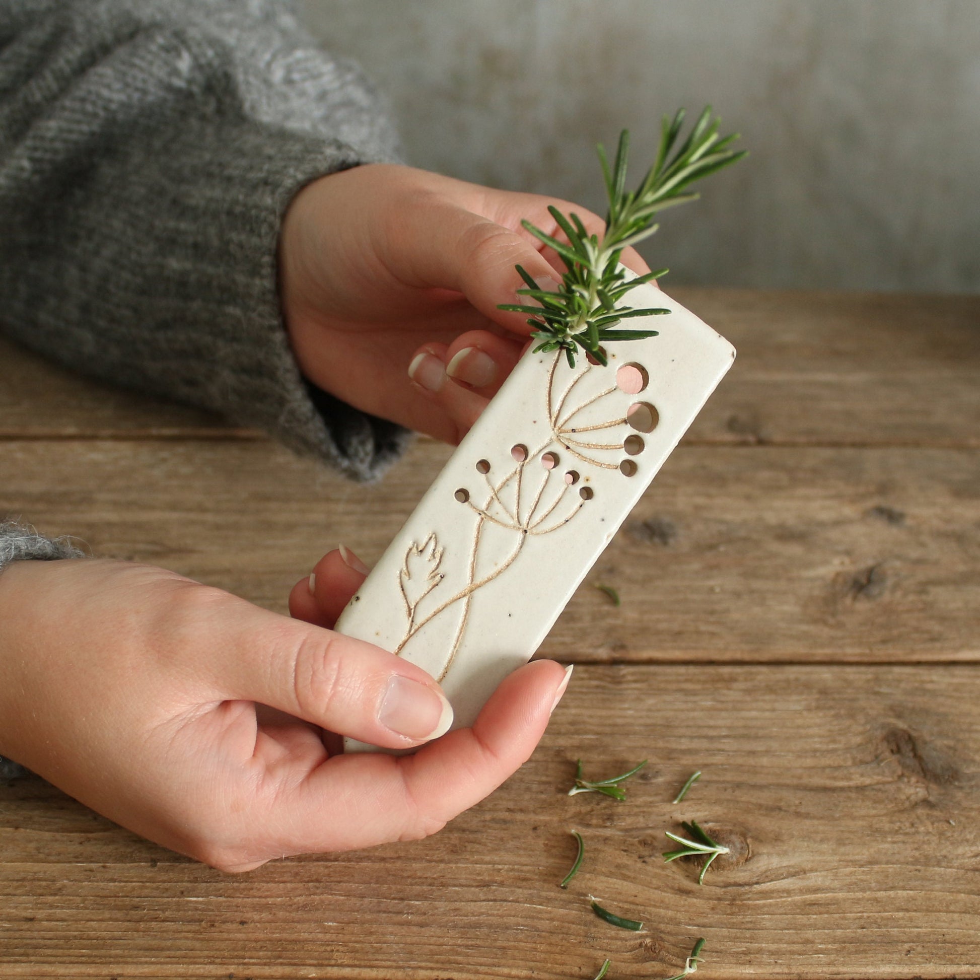 Ceramic Plant Marker Herb Stripper